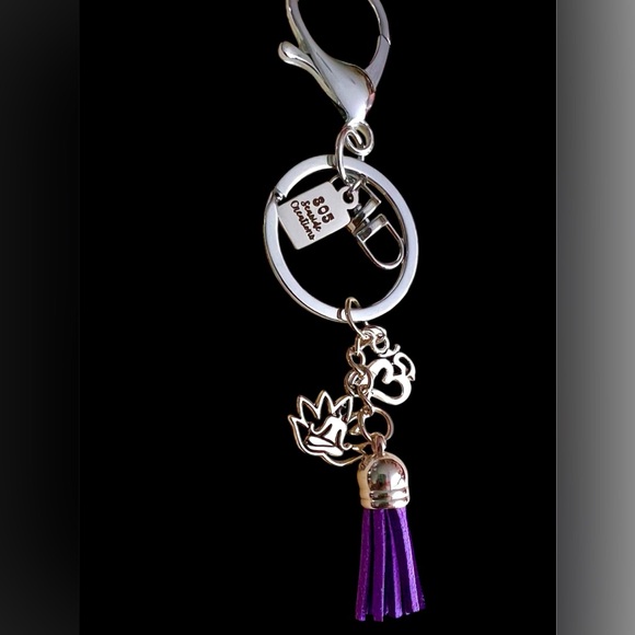 Gifts FOR ALL, Custom BagTags!! Hang these and express your passions! - Picture 4 of 16